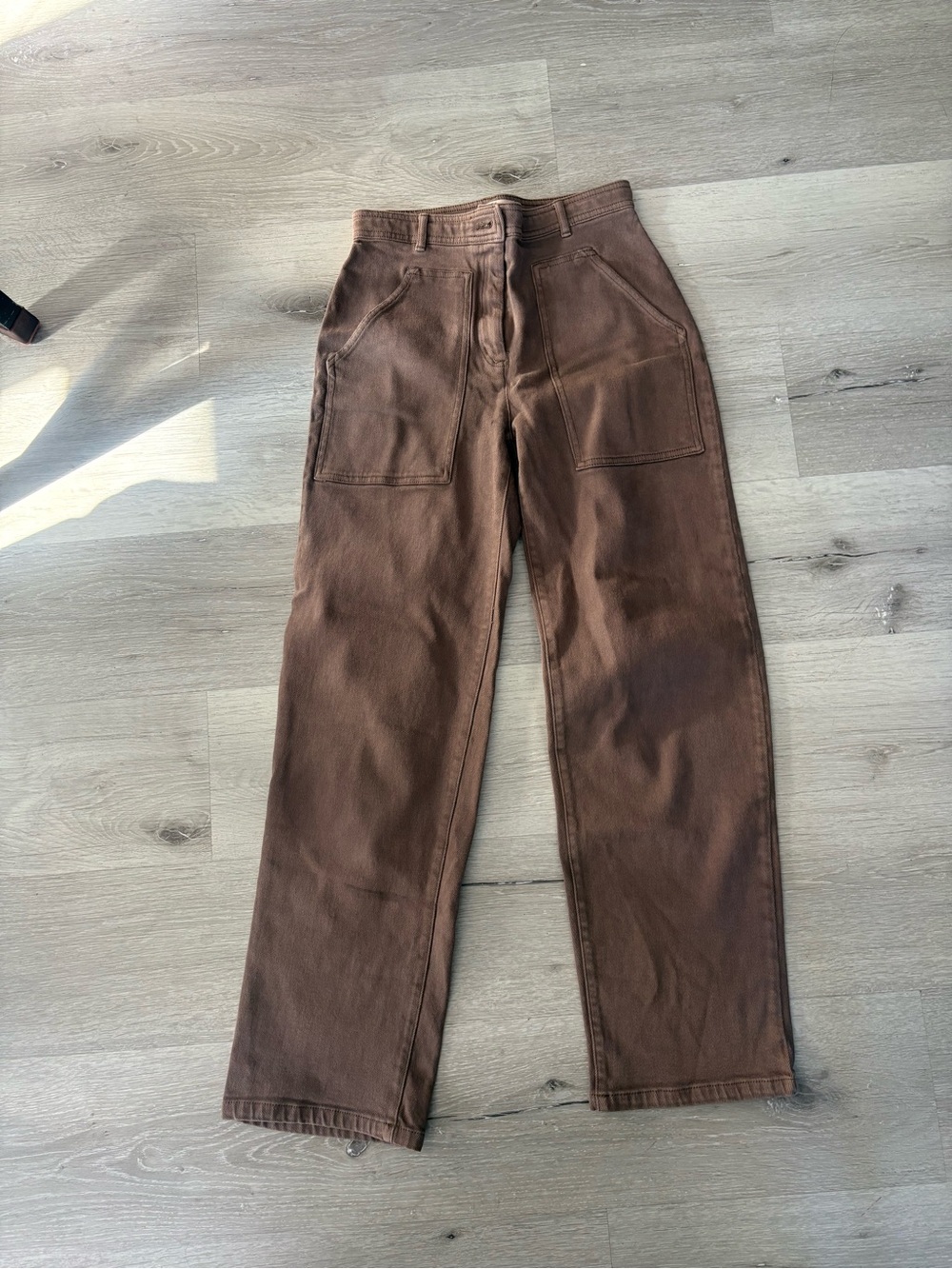 Wilfred Brown jeans